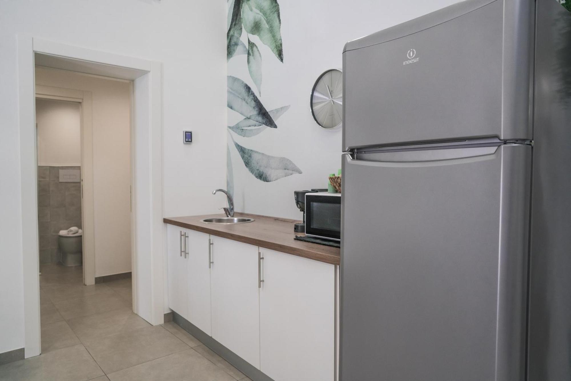 Casa Azzurra Rooms E Apartment Terrasini Extérieur photo